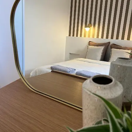 Lägenhet Maison De Caractere Au Coeur Du Castelviel A *