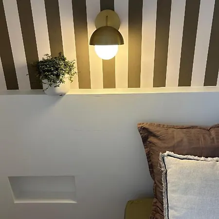 Maison De Caractere Au Coeur Du Castelviel A Apartment *